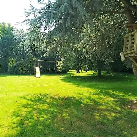 Maison De Campagne, Proche *