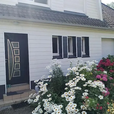 別荘 Maison De Campagne, Proche Offrethun